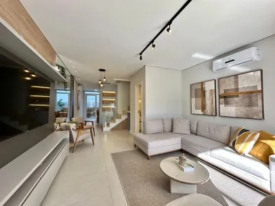 Casa em Condomínio em Zona Nova