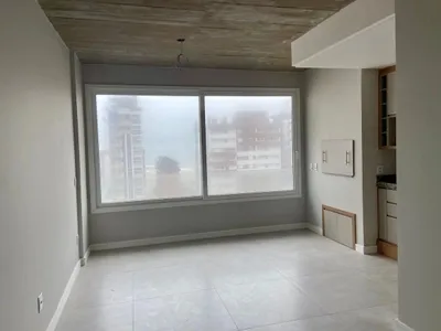 Apartamento em Zona Nova
