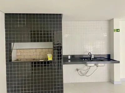Apartamento de 2 Dormitorios no Bairro Zona Nova — foto 4