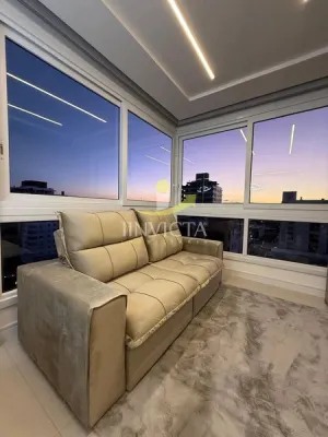 Apartamento em Zona Nova