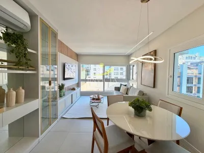 Apartamento em Zona Nova