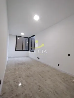 Sala Comercial em Zona Nova