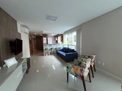 Apartamento em Zona Nova