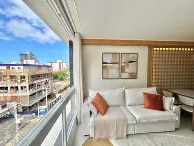 Apartamento em Zona Nova