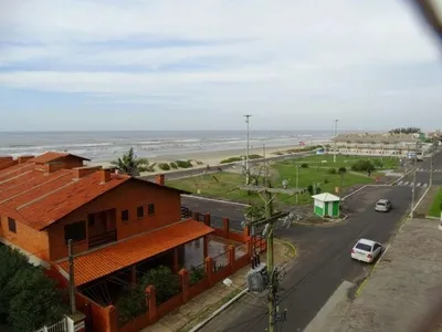 Apartamento 3 dormitorio 1 suiete Mobiliado no bairro Zona nova em Capão da canoa. — foto 5
