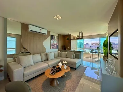 Apartamento em Zona Nova