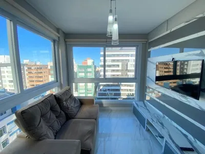 Apartamento em Zona Nova