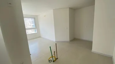 Apartamento em Zona Nova