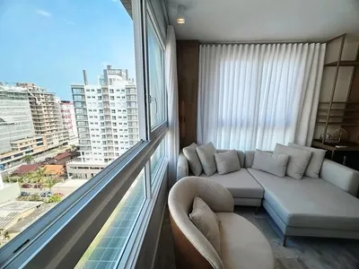 Apartamento em Zona Nova